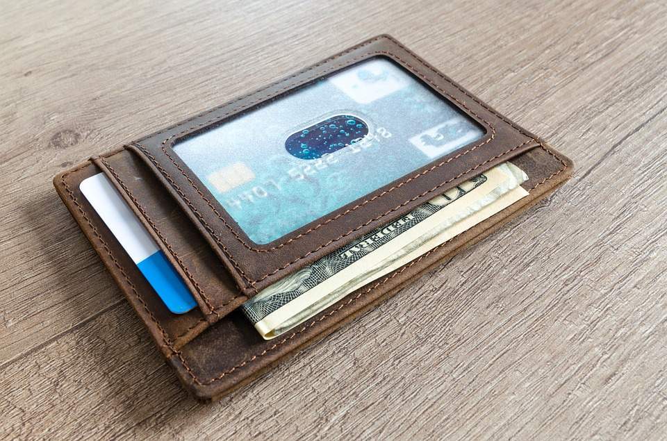 Wallet dream symbol