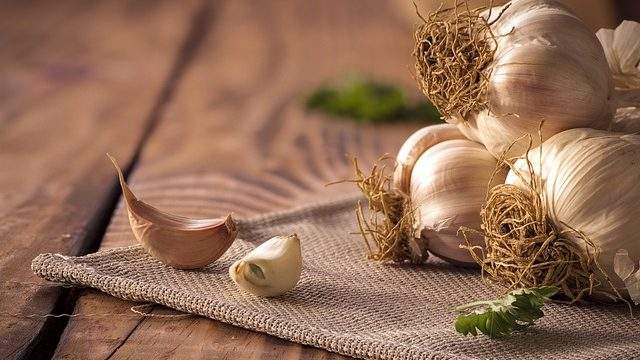Dreams about garlic