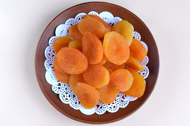 dream meaning apricot