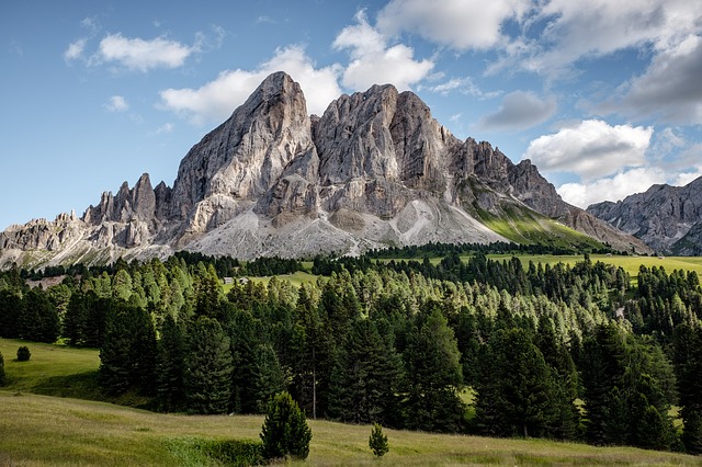 mountain dream symbol